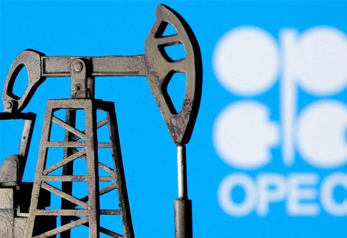 Oil Prices Hike Over OPEC+ Decision to Slash Production