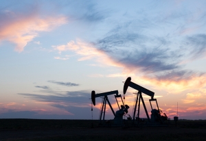 Oil prices climb as lockdown starts to ease